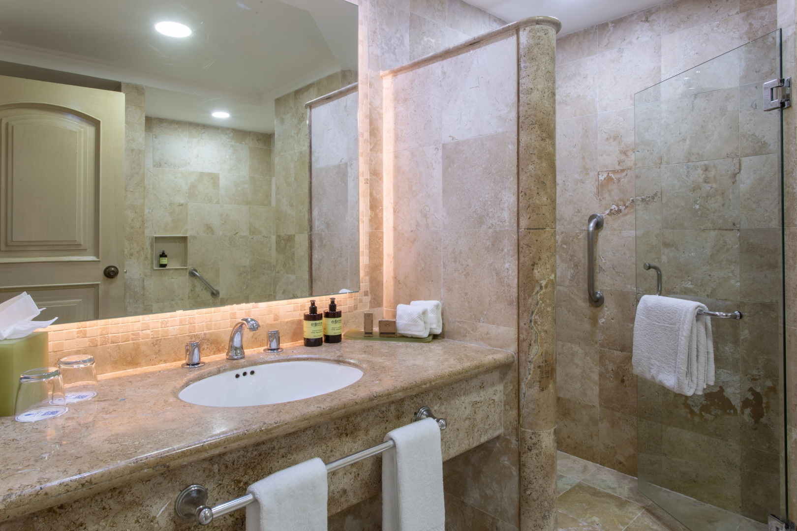 Photo - Sandos Cancún All Inclusive - Adults Only