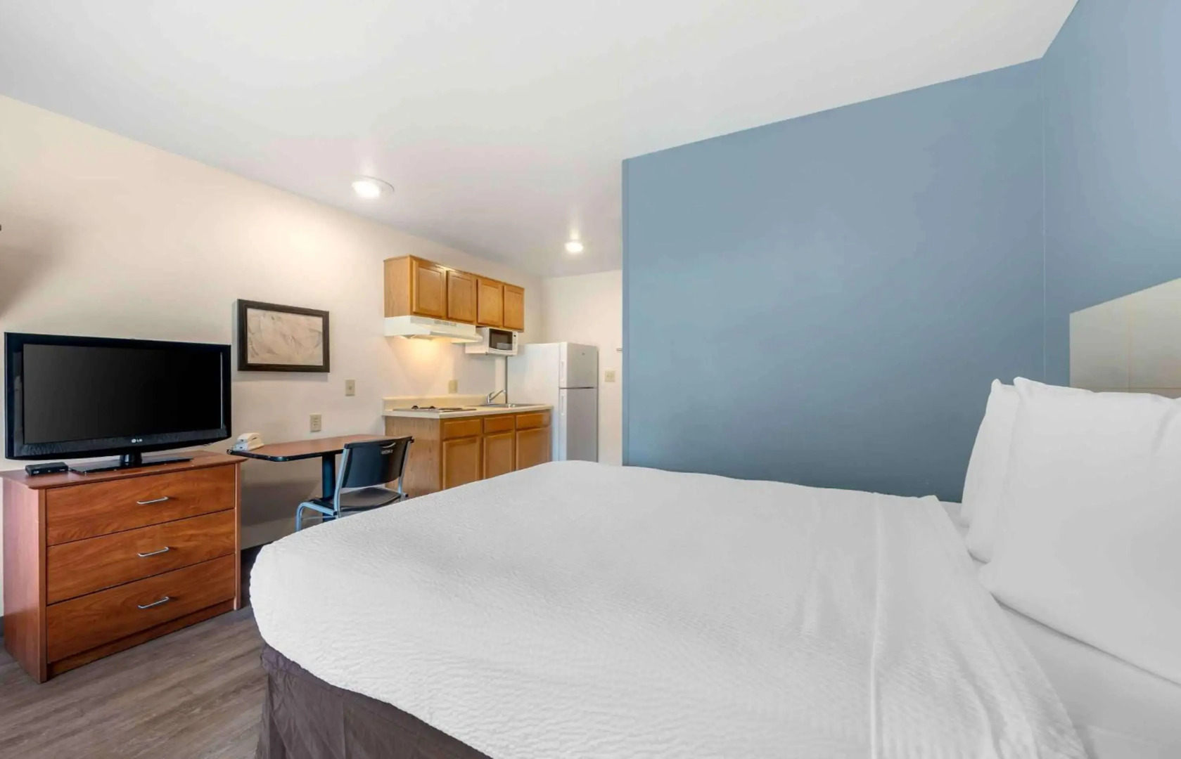 Photo - Extended Stay America Select Suites - Orlando - East
