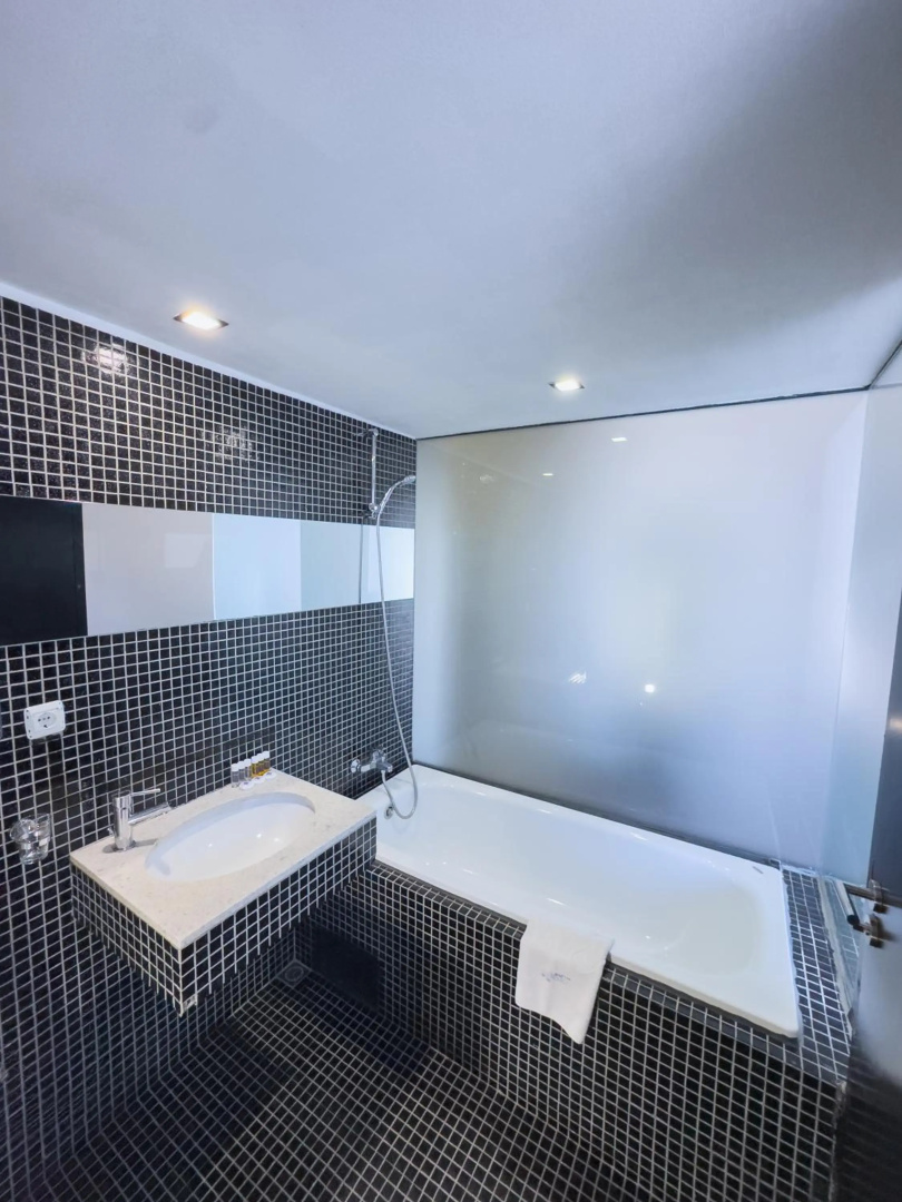 Photo - Riverside Boutique Hotel