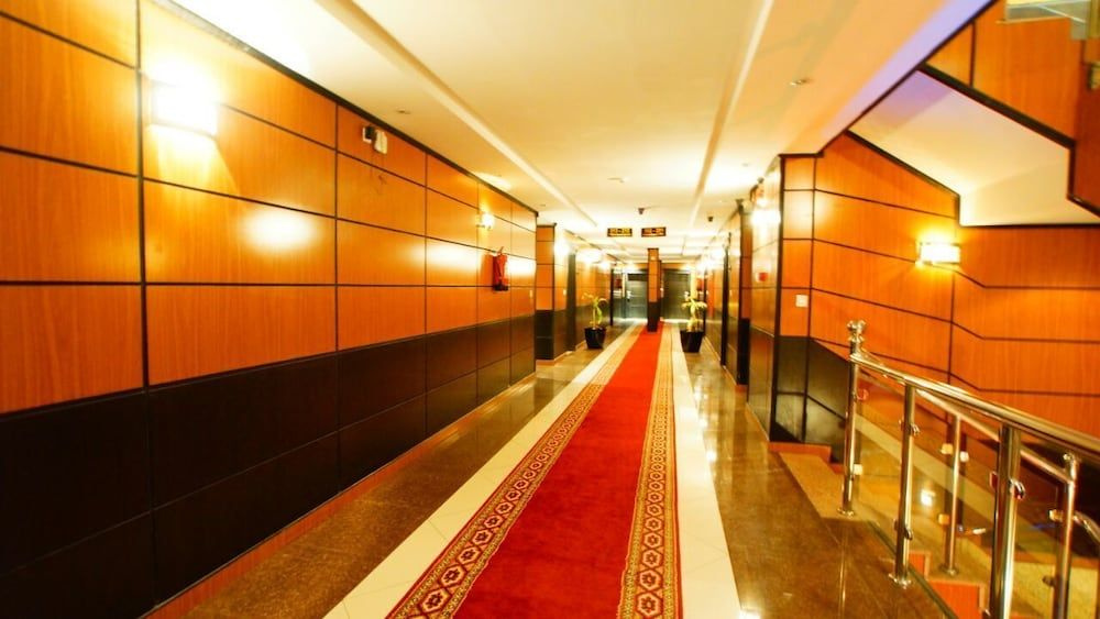 Foto - Al Muhaidb Residence Al Takhasossi 3 - Economic