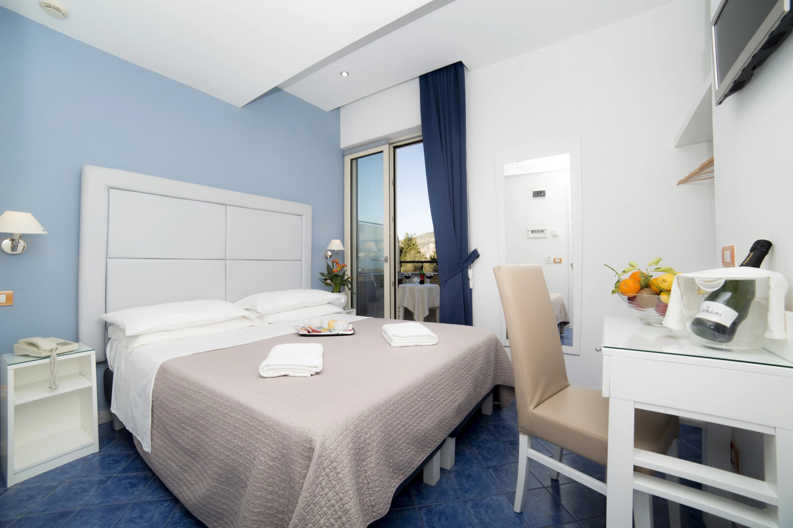 Photo - Hotel Club