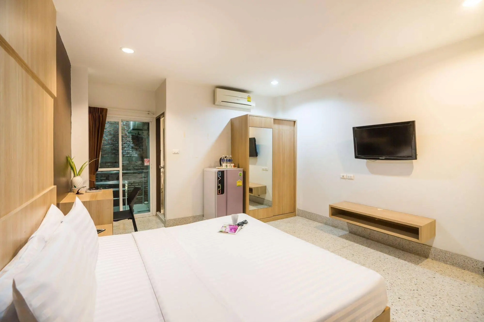 Foto - The Fifth Residence