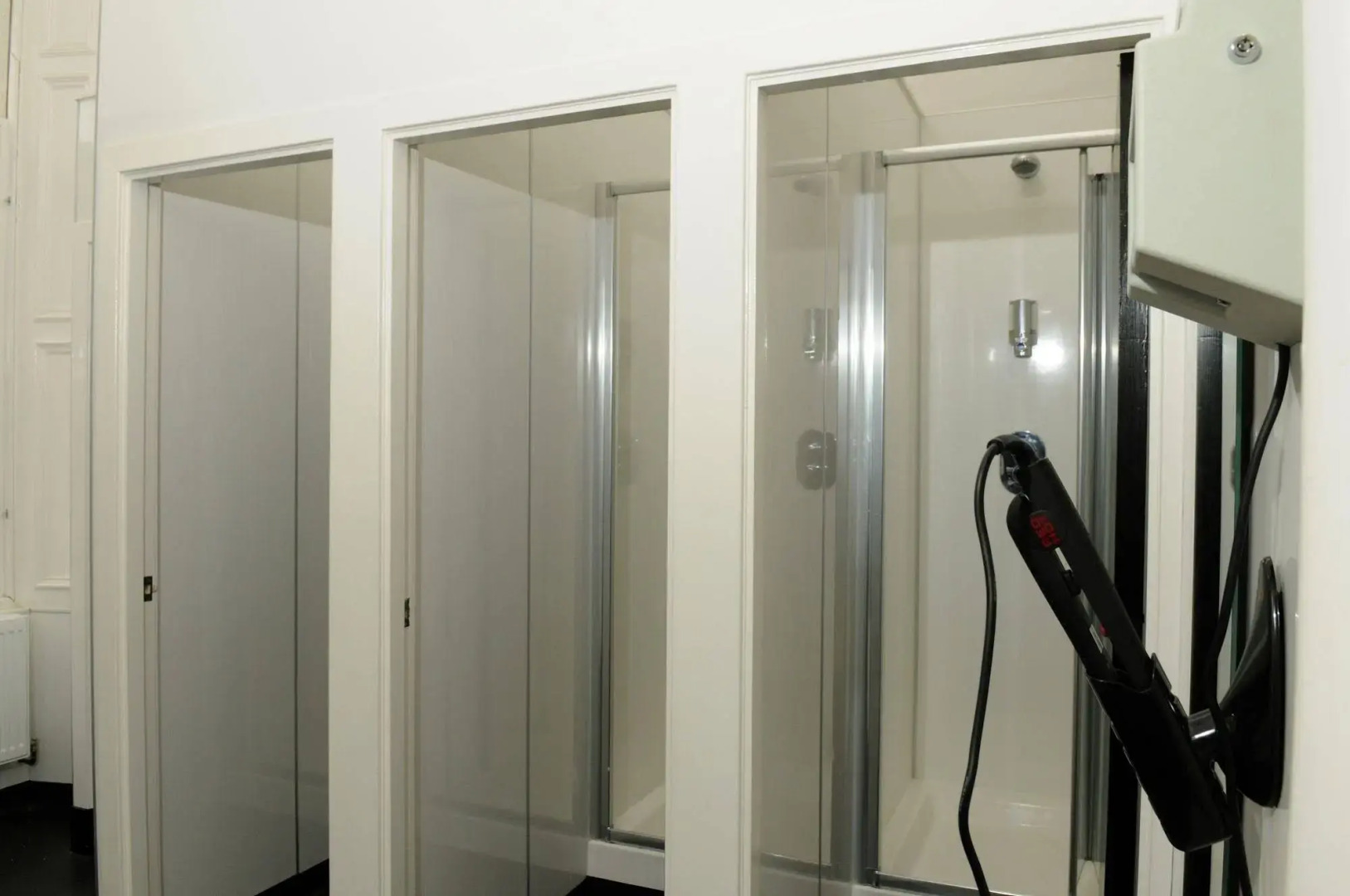 Photo - Revolver Edinburgh