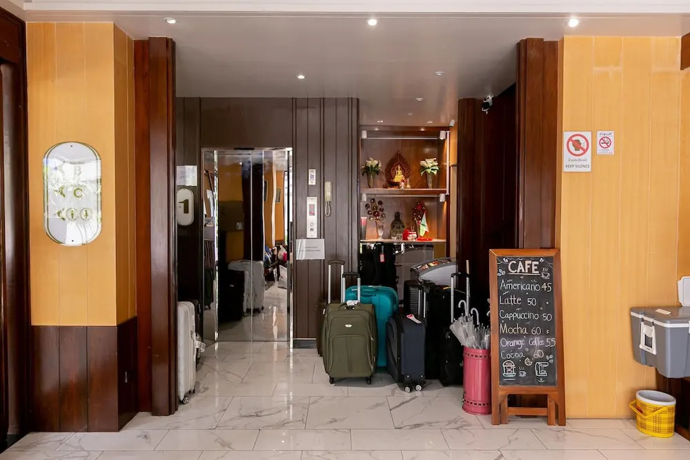 Photo - A Room Bangkok Sathorn