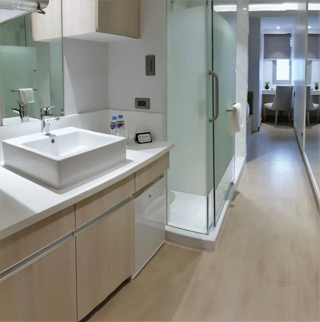 Photo - The Mini Suites Eton Tower Makati