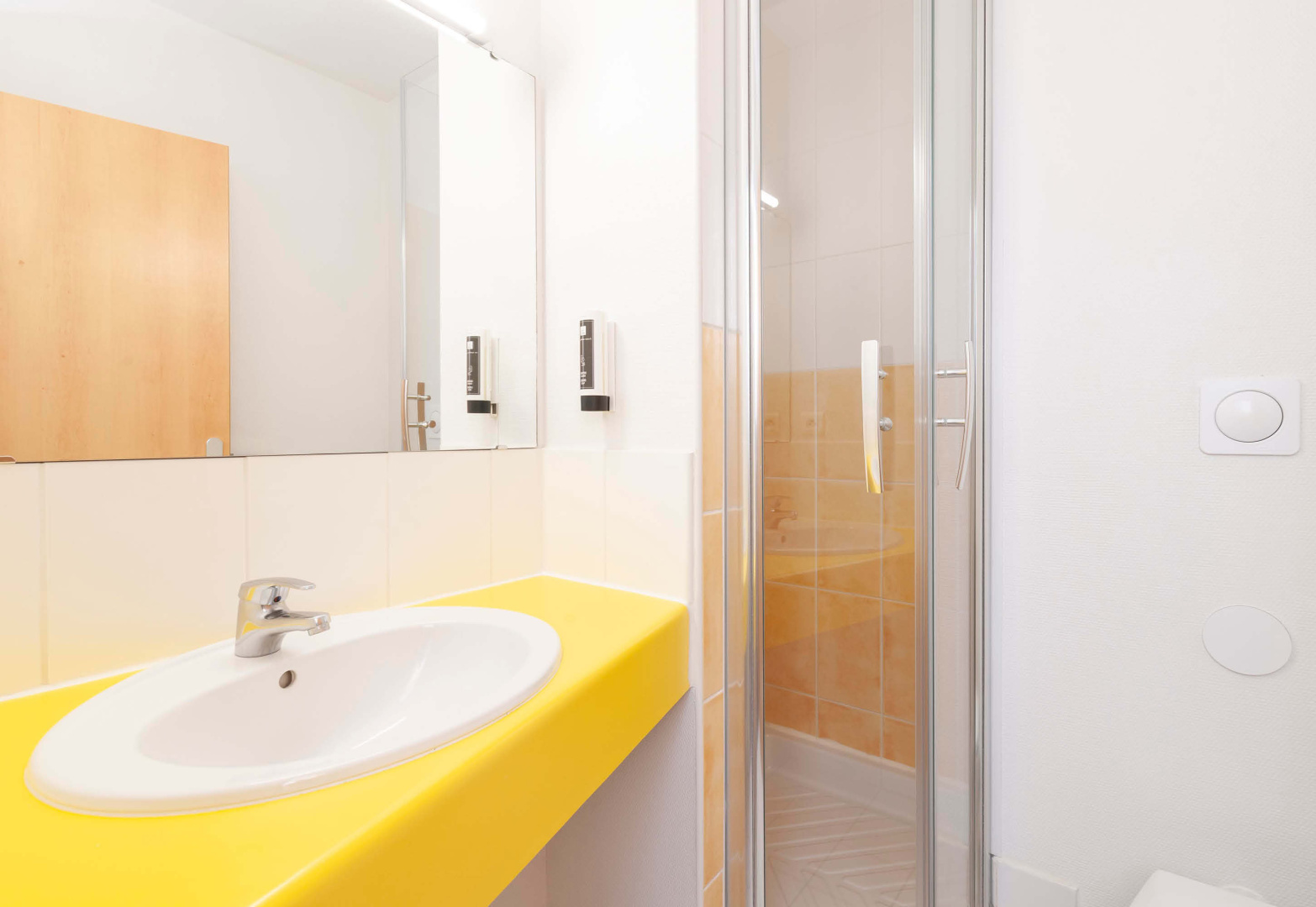 Foto - B&B HOTEL Pau Lescar