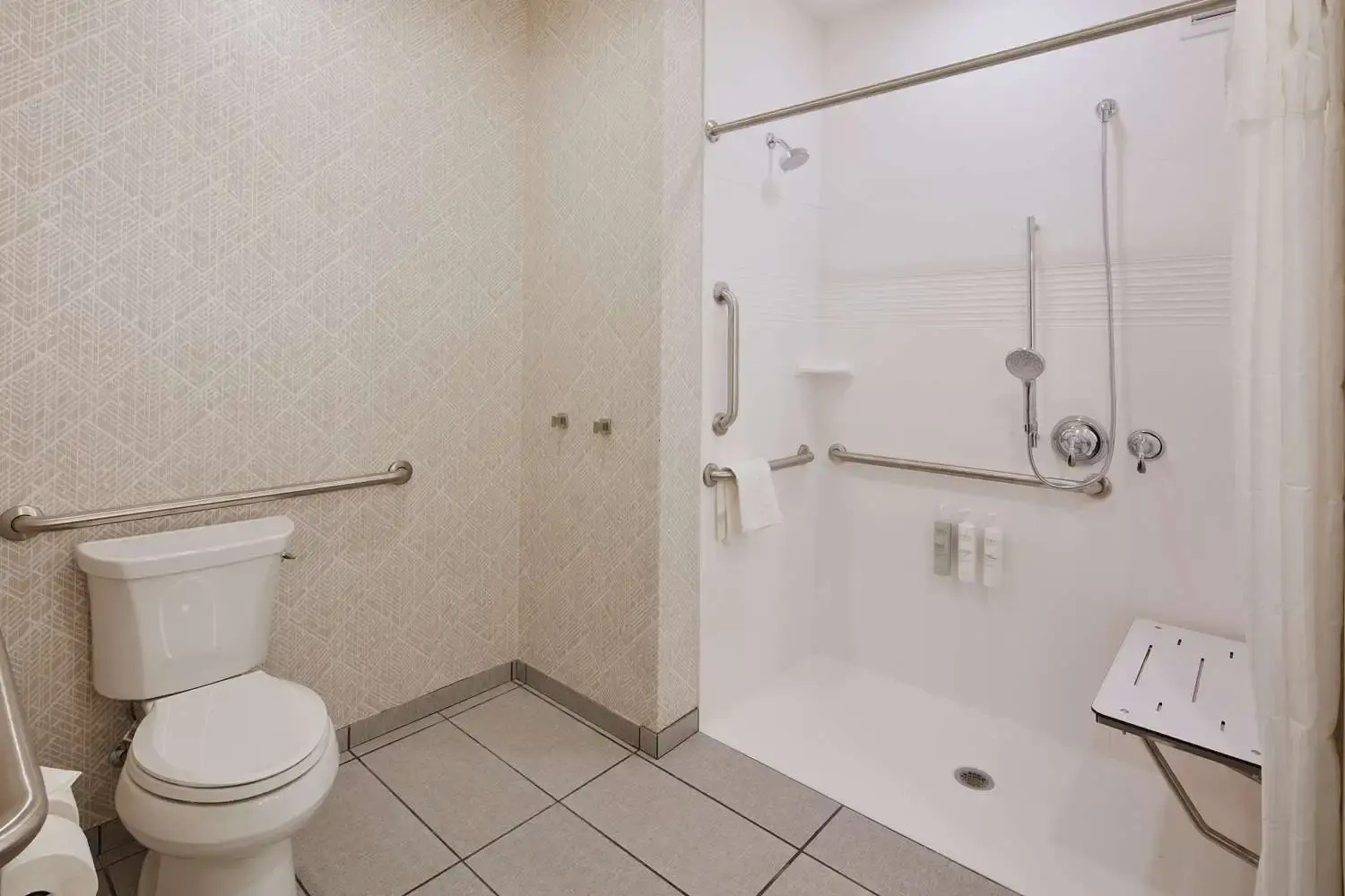 Photo - Home2 Suites By Hilton Sacramento At Csus