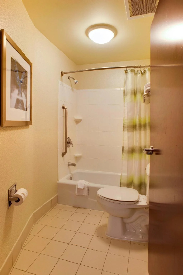 Photo - SpringHill Suites Savannah Airport