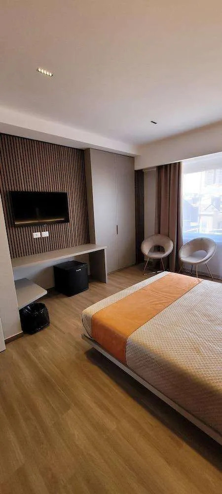 Foto - Th Luxury Central