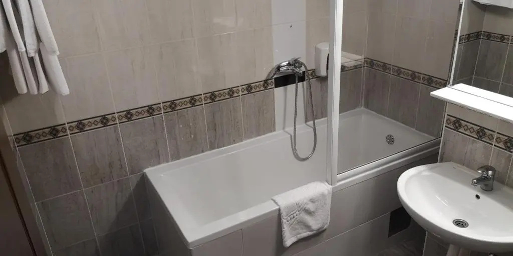 Photo - Elegance Hotel