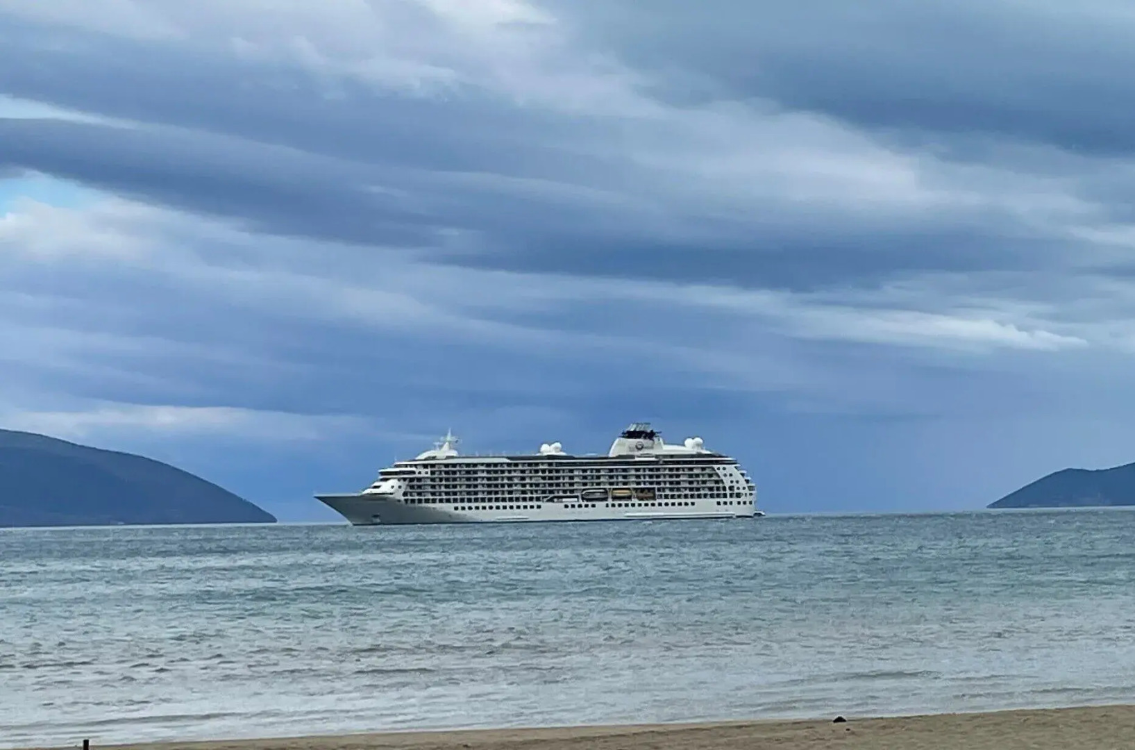 Photo - Seaside Hotel