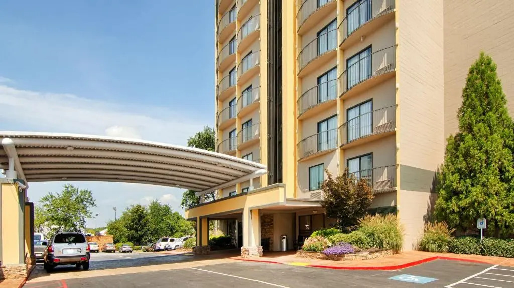 Foto - Best Western Plus Atlanta Airport East