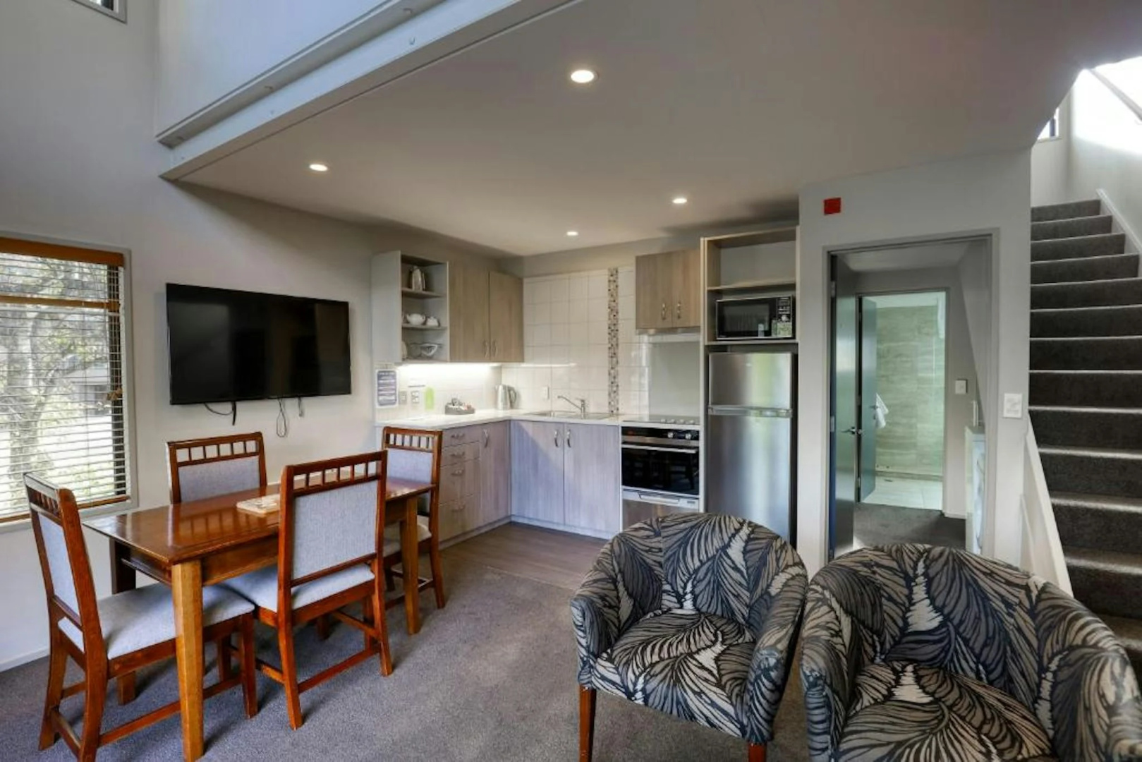 Photo - Garden Court Suites And Apartments