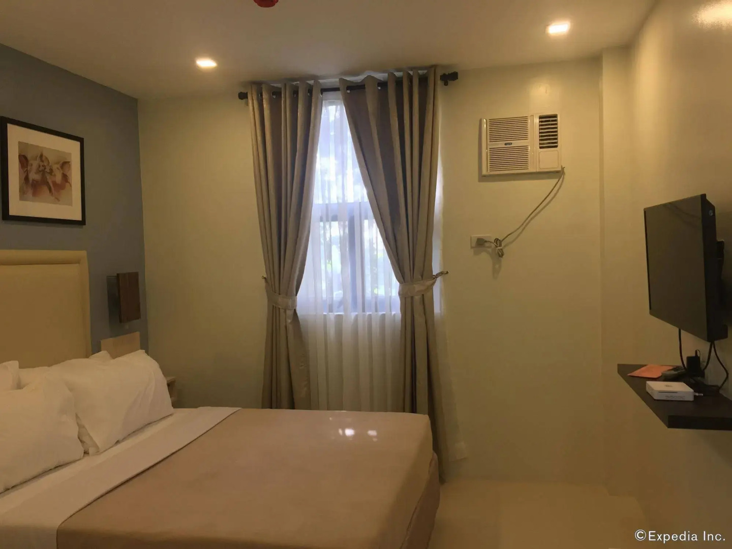 Photo - Cebu Uncle Toms Cabin Hotel powered by Cocotel