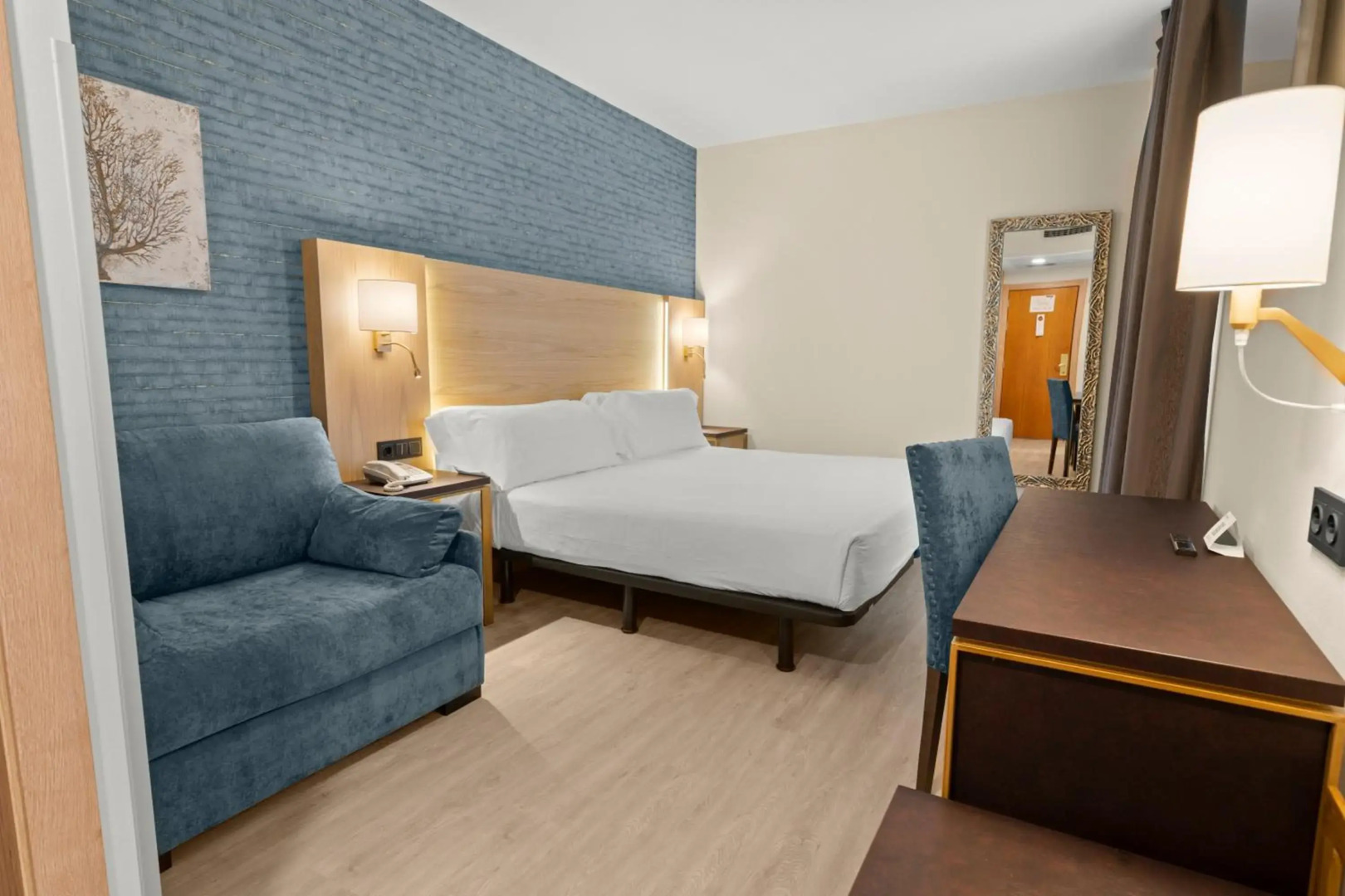 Photo - Hotel Zentral Gijón Rey Pelayo