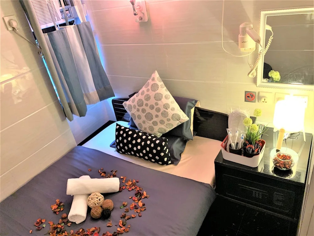 Photo - W's Lounge