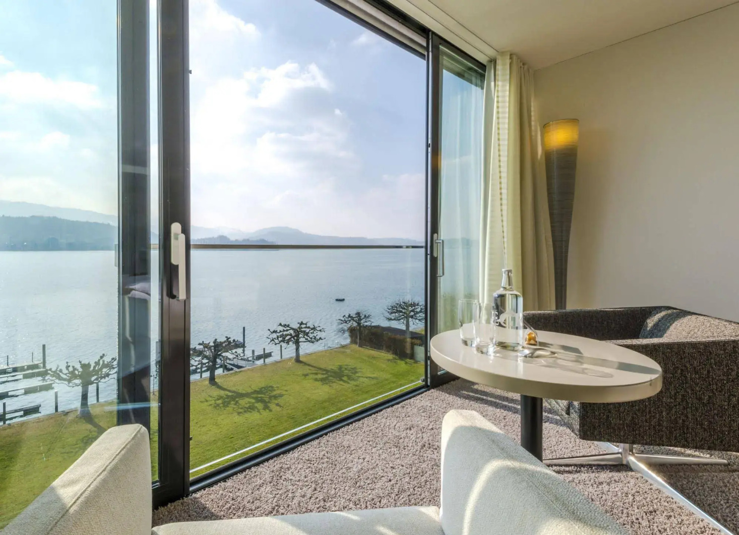 Photo - HERMITAGE Lake Lucerne - Beach Club & Lifestyle Hotel