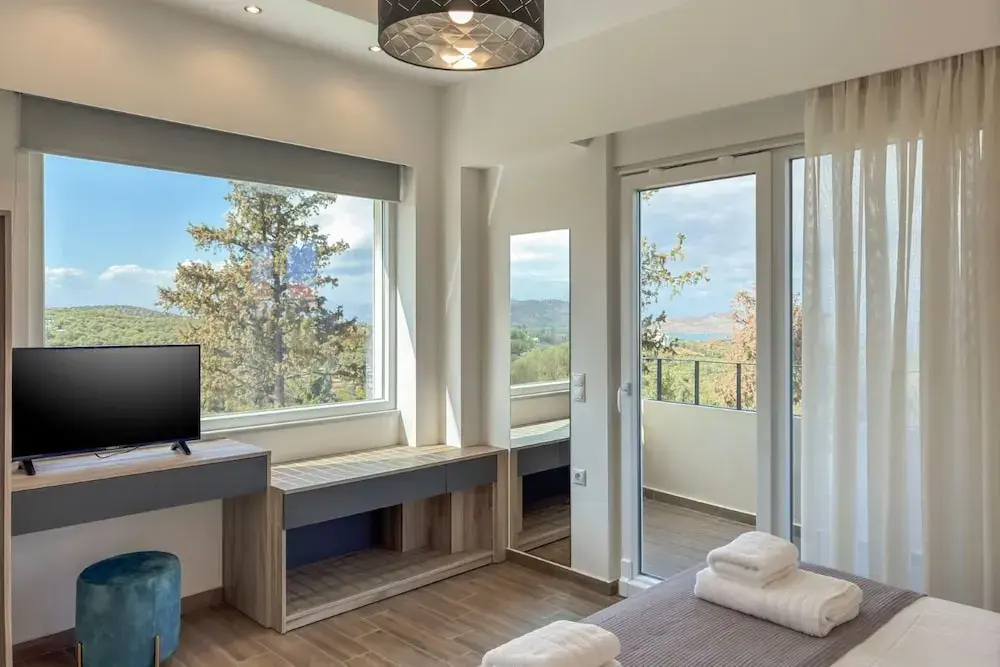Photo - AéNaos Luxury Villa with Pool in Galatas