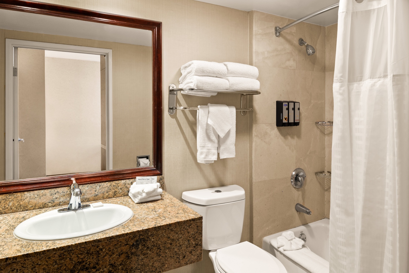 Foto - Anaheim Portofino Inn and Suites