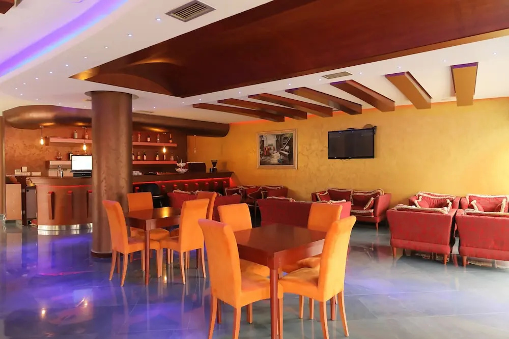 Photo - Hotel Gjuta
