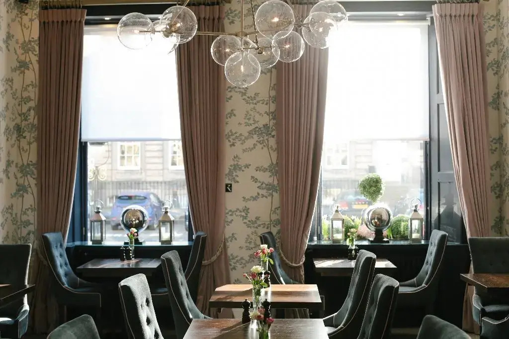 Photo - Nira Caledonia