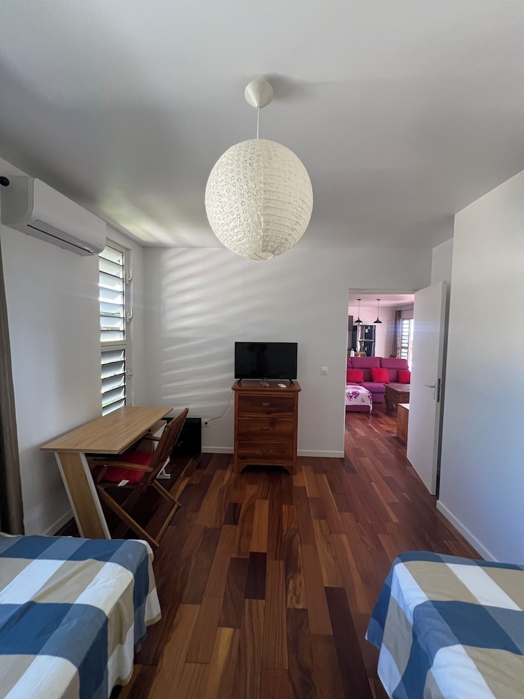 Maison Bleue
