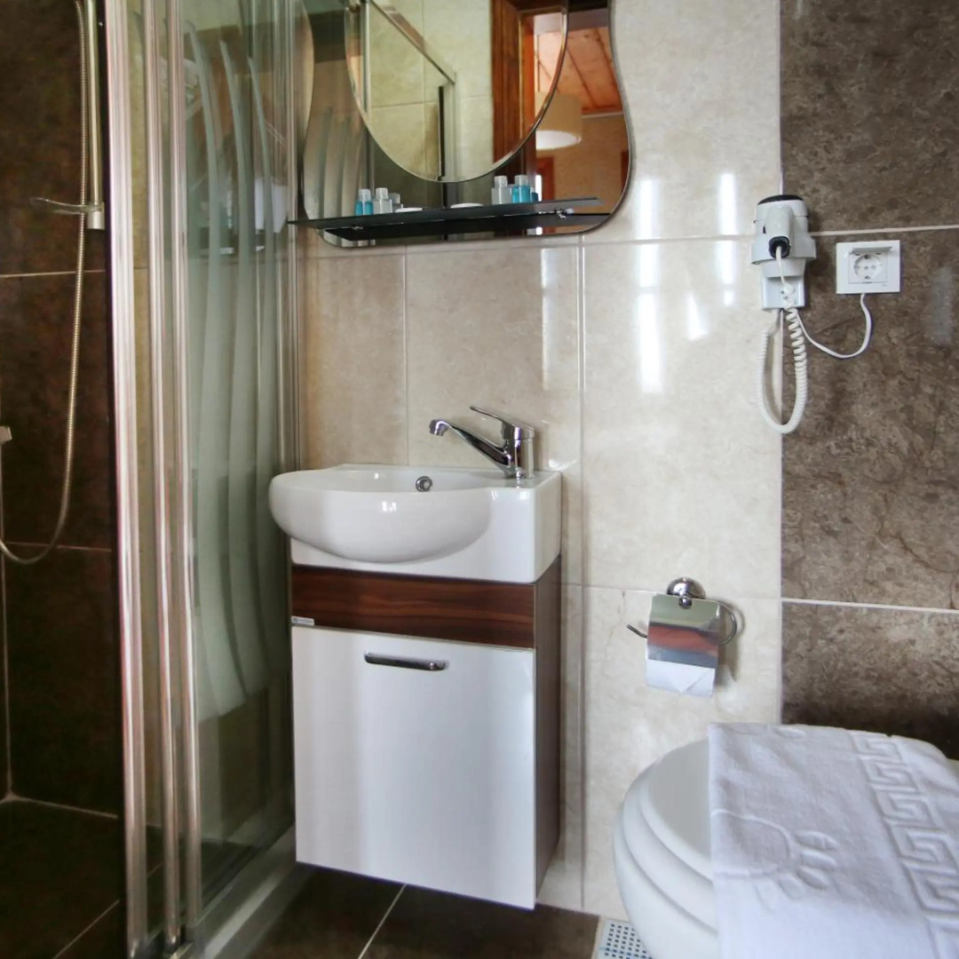 Photo - Theodian Hotel