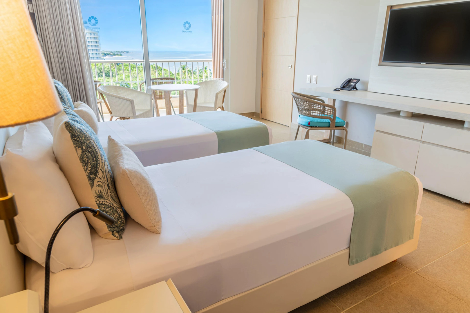 Photo - Hotel Irotama Lago