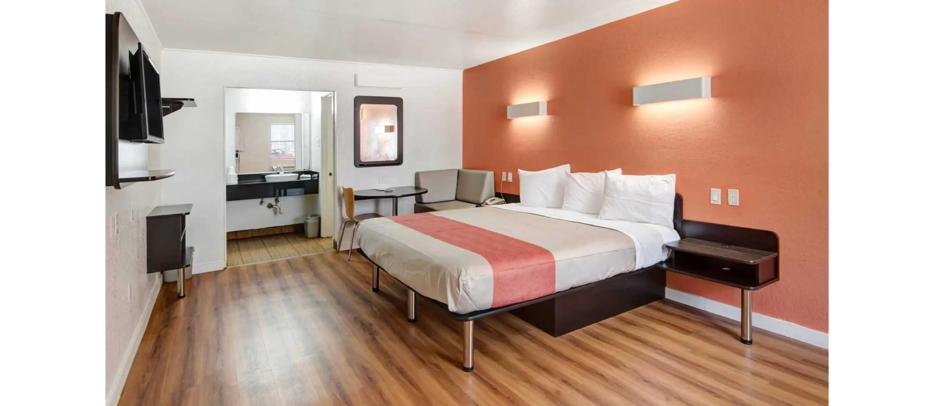 Photo - Motel 6 Dallas, TX - Forest Lane