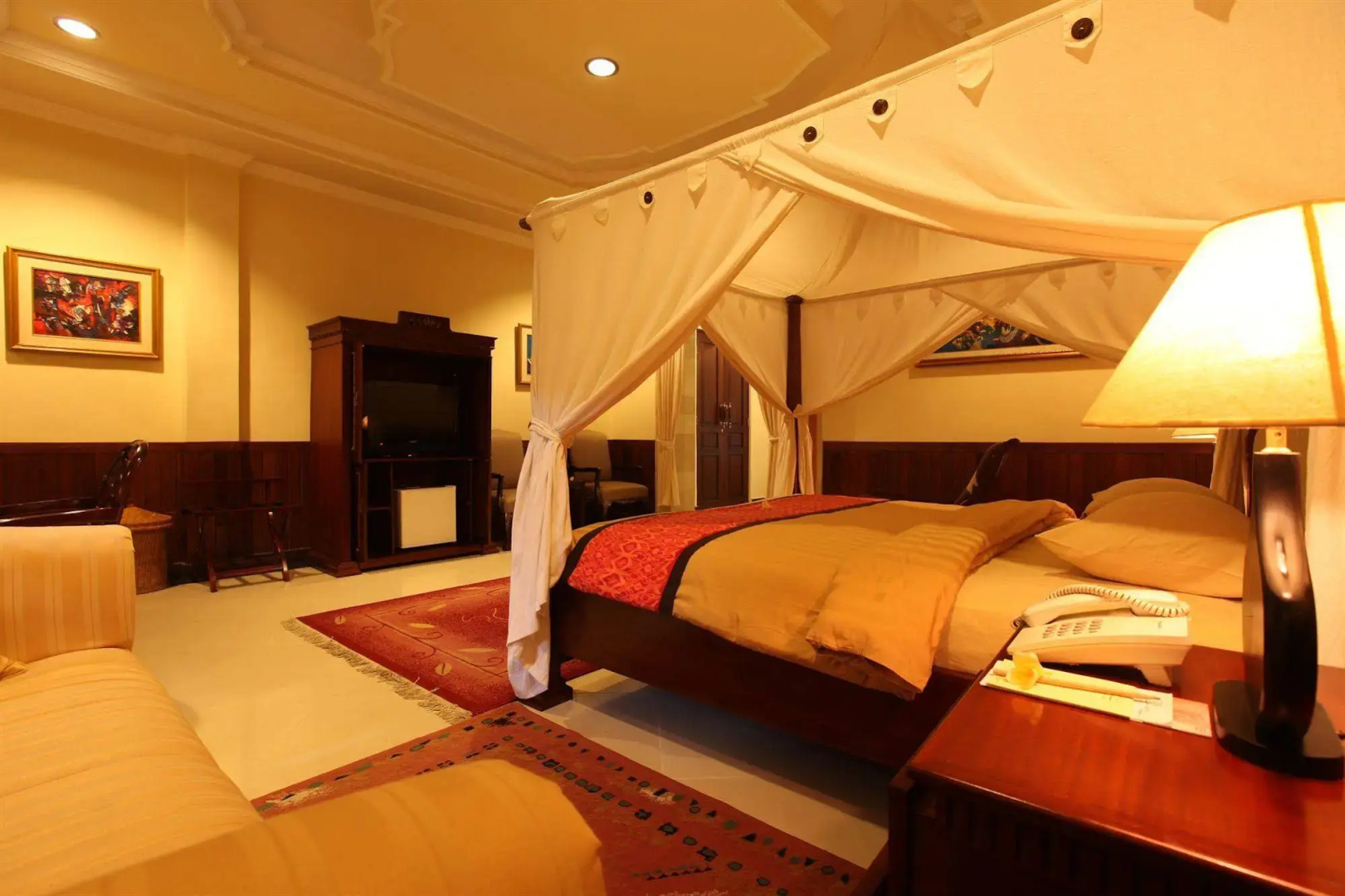 Foto - Super OYO Townhouse Oak Maxi Hotel Legian