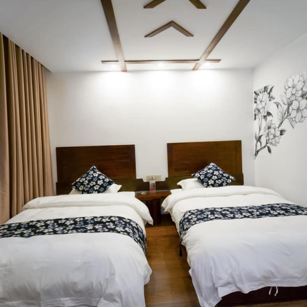 Floral Hotel · Spring Guesthouse Zhangjiajie