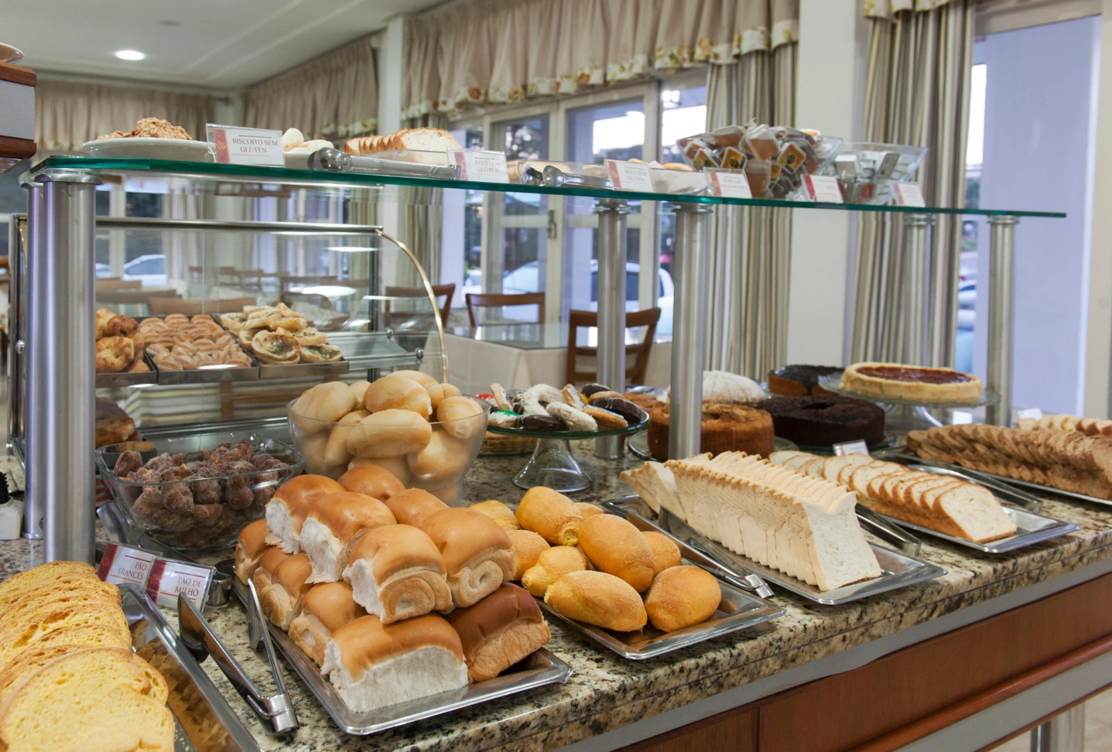 Photo - Hotel Galo Vermelho