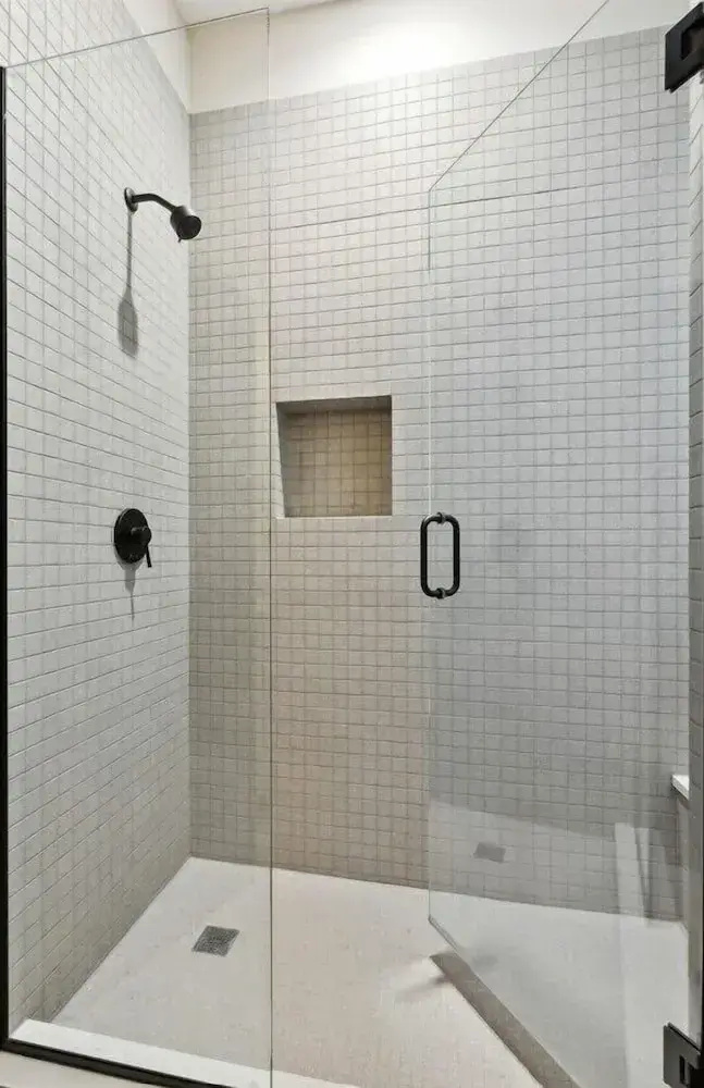 Photo - Logan Square SRO Hotel