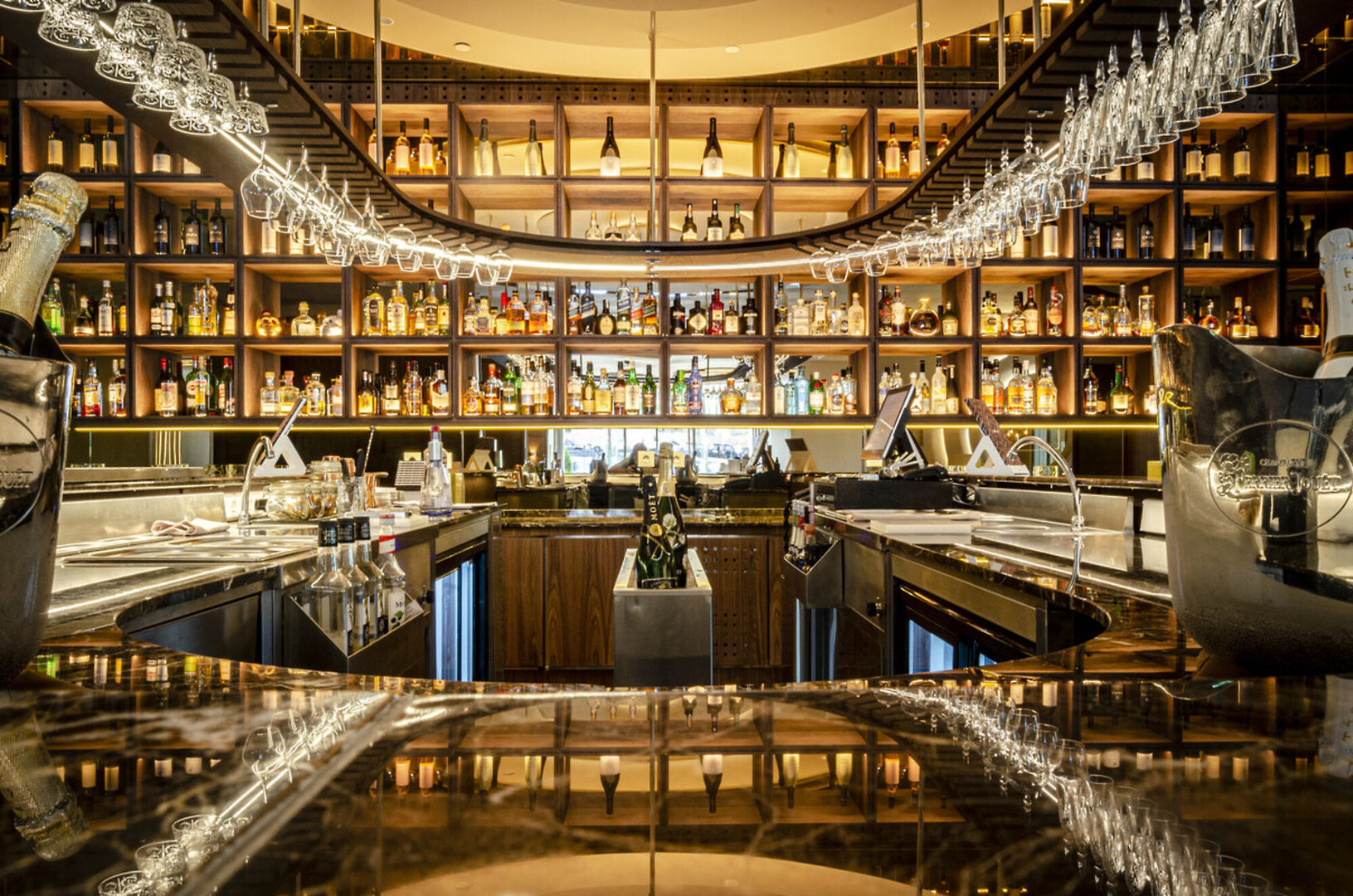 Photo - SANA Malhoa Hotel