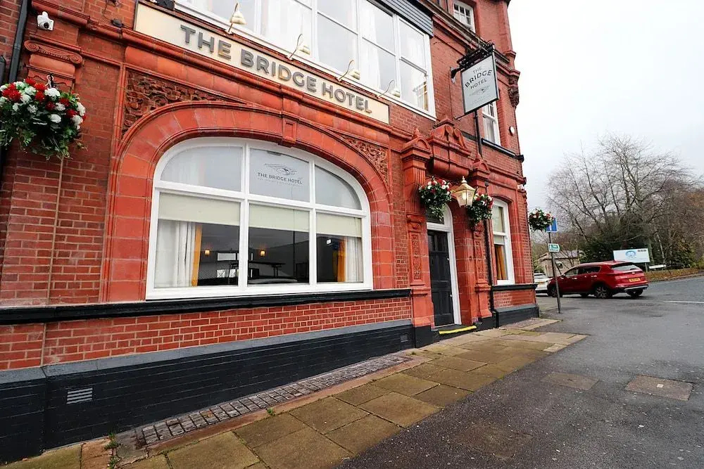 Foto - The Bridge Inn Hotel