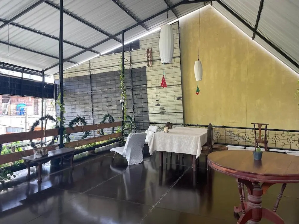 Photo - Sunrise City Palace