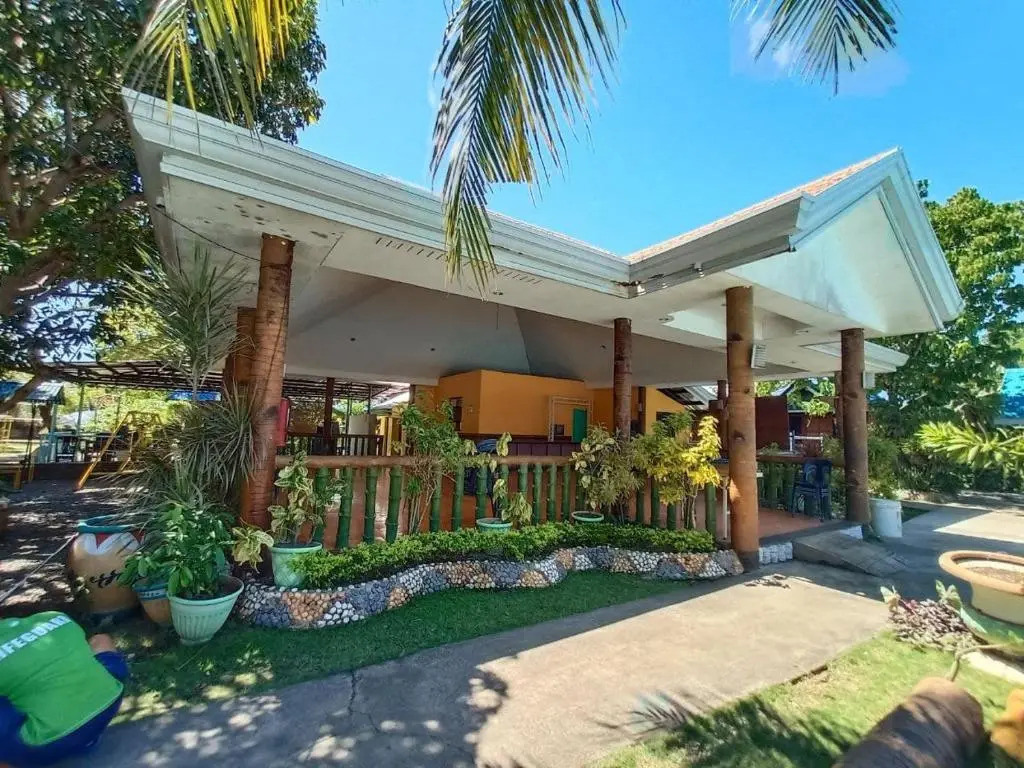 Photo - RedDoorz Near Gaisano Grand Cordova