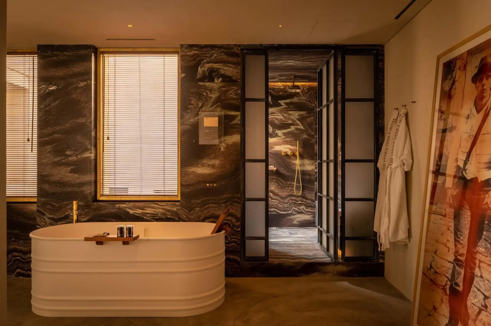 Photo - Venice and Venice Apartments - private rooms in shared apartment