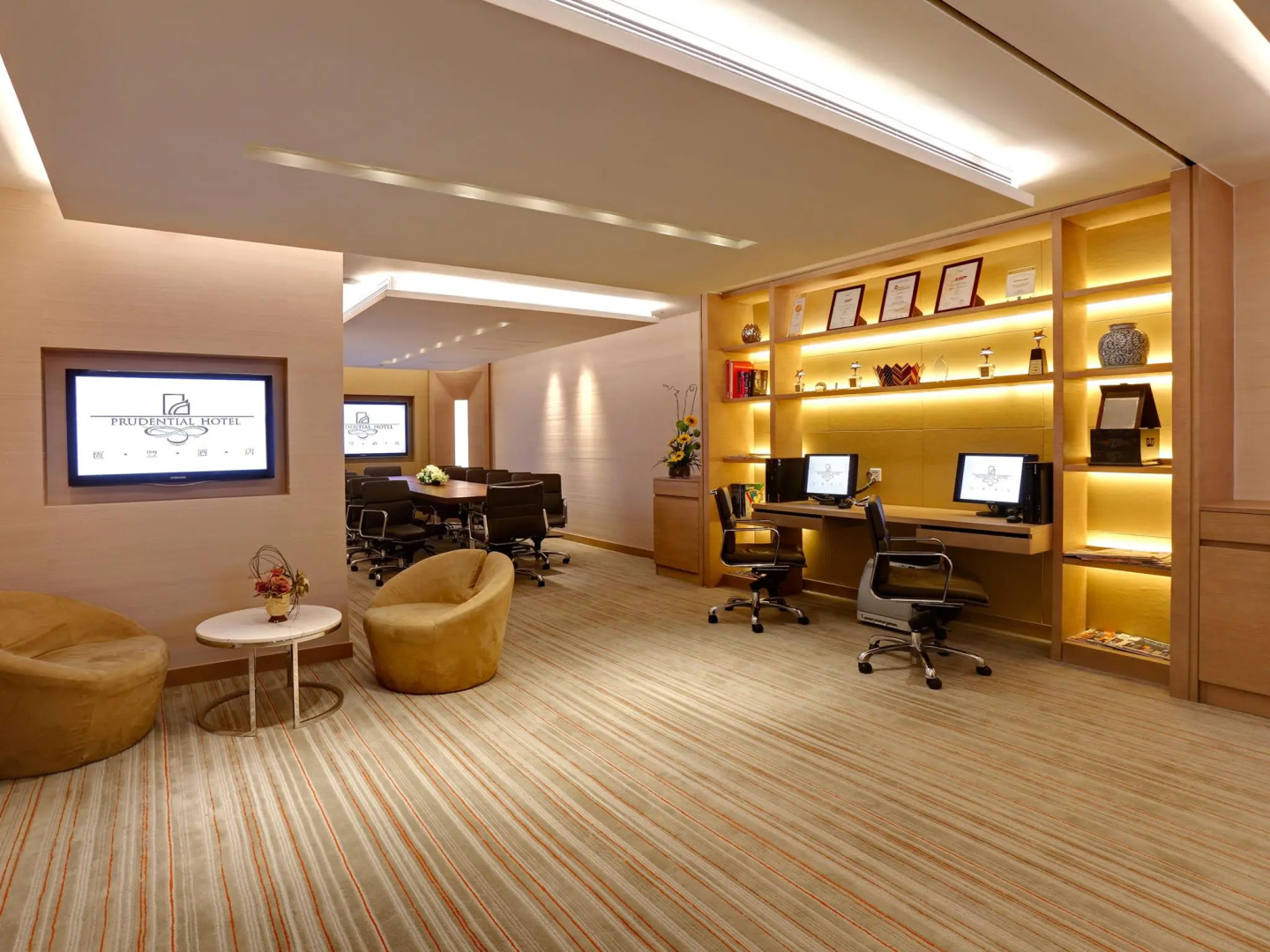 Photo - Prudential Hotel