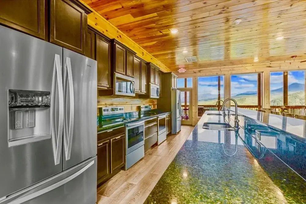 Foto - Skyline Splendor Luxe Retreat With Breathtaking Views Over Downtown Gatlinburg