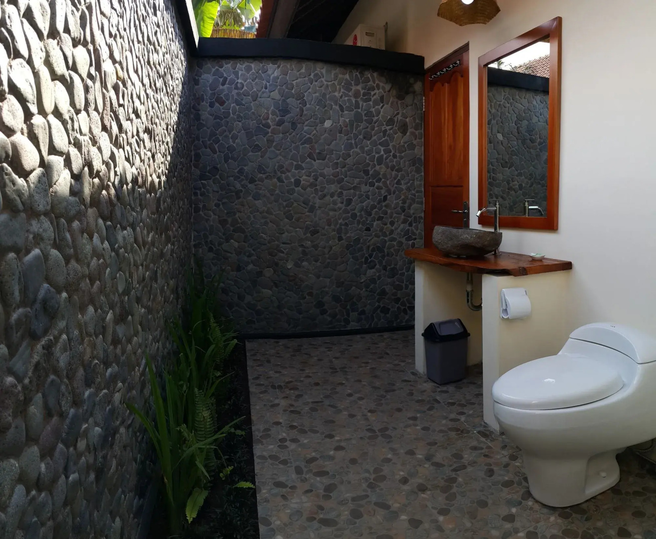 Photo - Mango Tree Inn