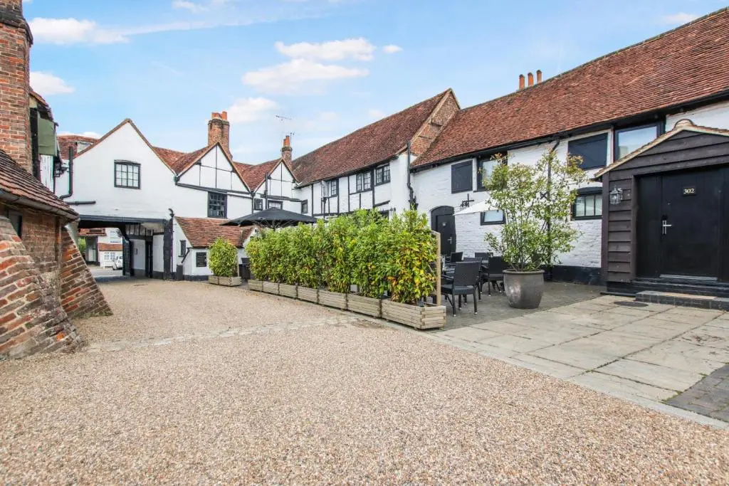 Photo - The Kings Arms Hotel