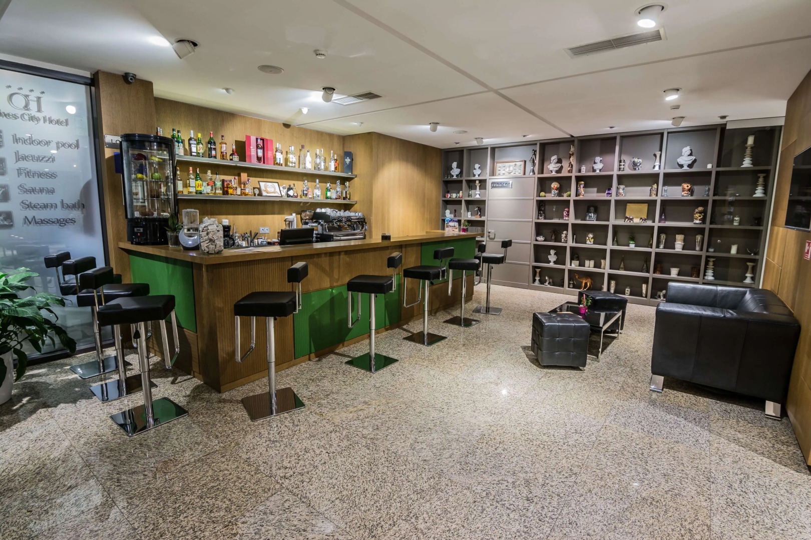 Foto - Best Western Plus Olives City Hotel - Free Pool & Parking