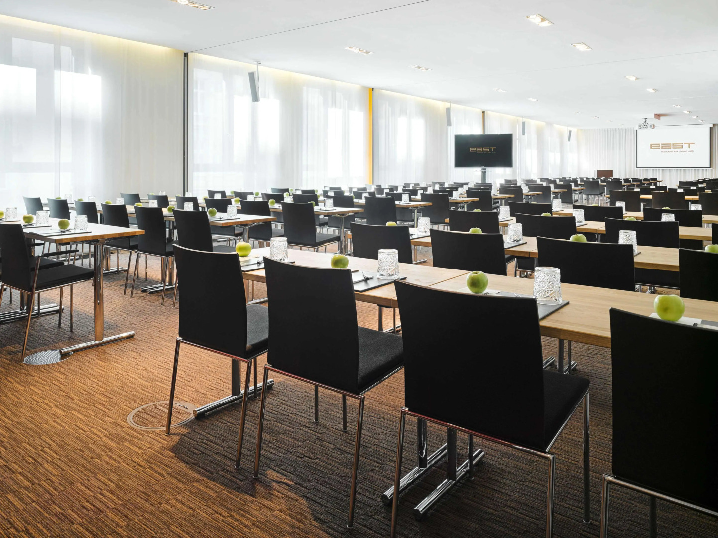 Foto - east Hotel Hamburg