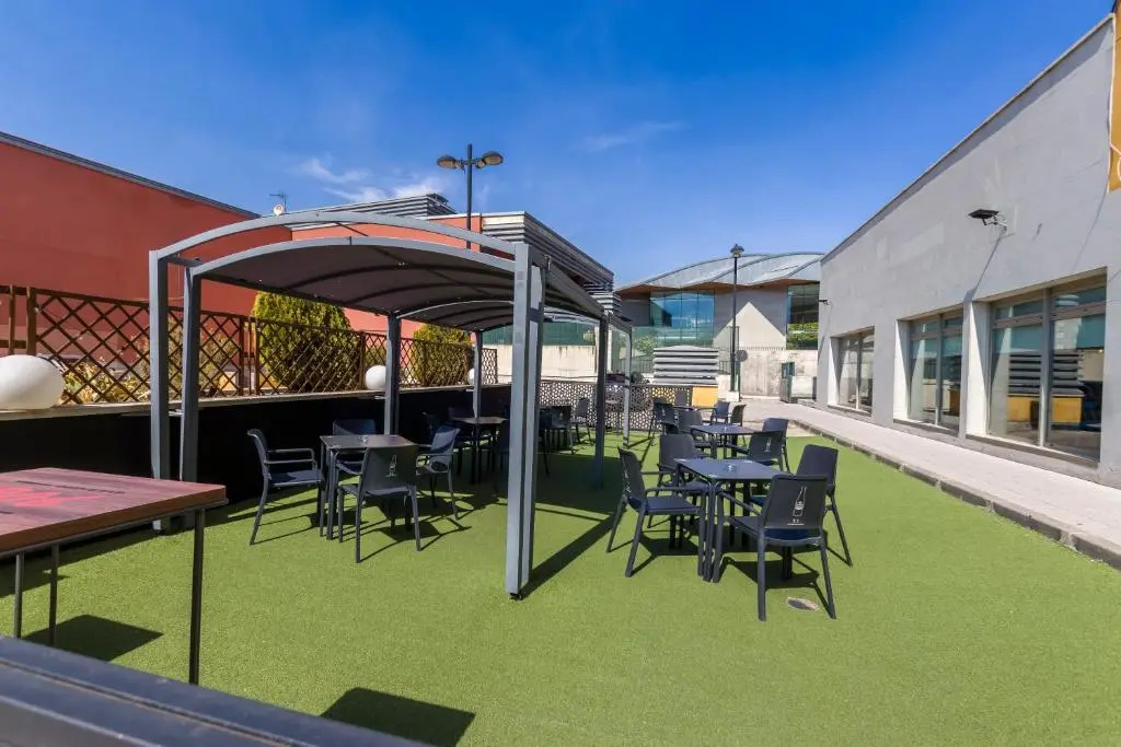 Foto - Travelodge Madrid Alcala de Henares