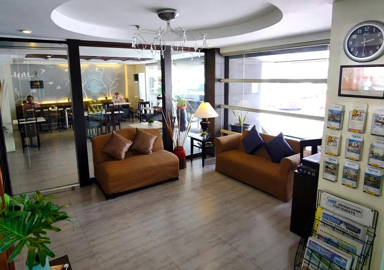 Foto - Fersal Hotel Neptune Makati