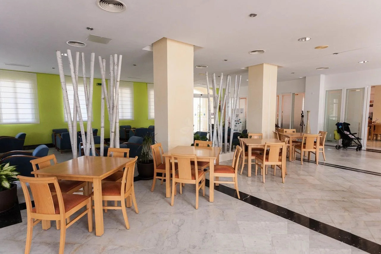 Foto - Comitas Floramar