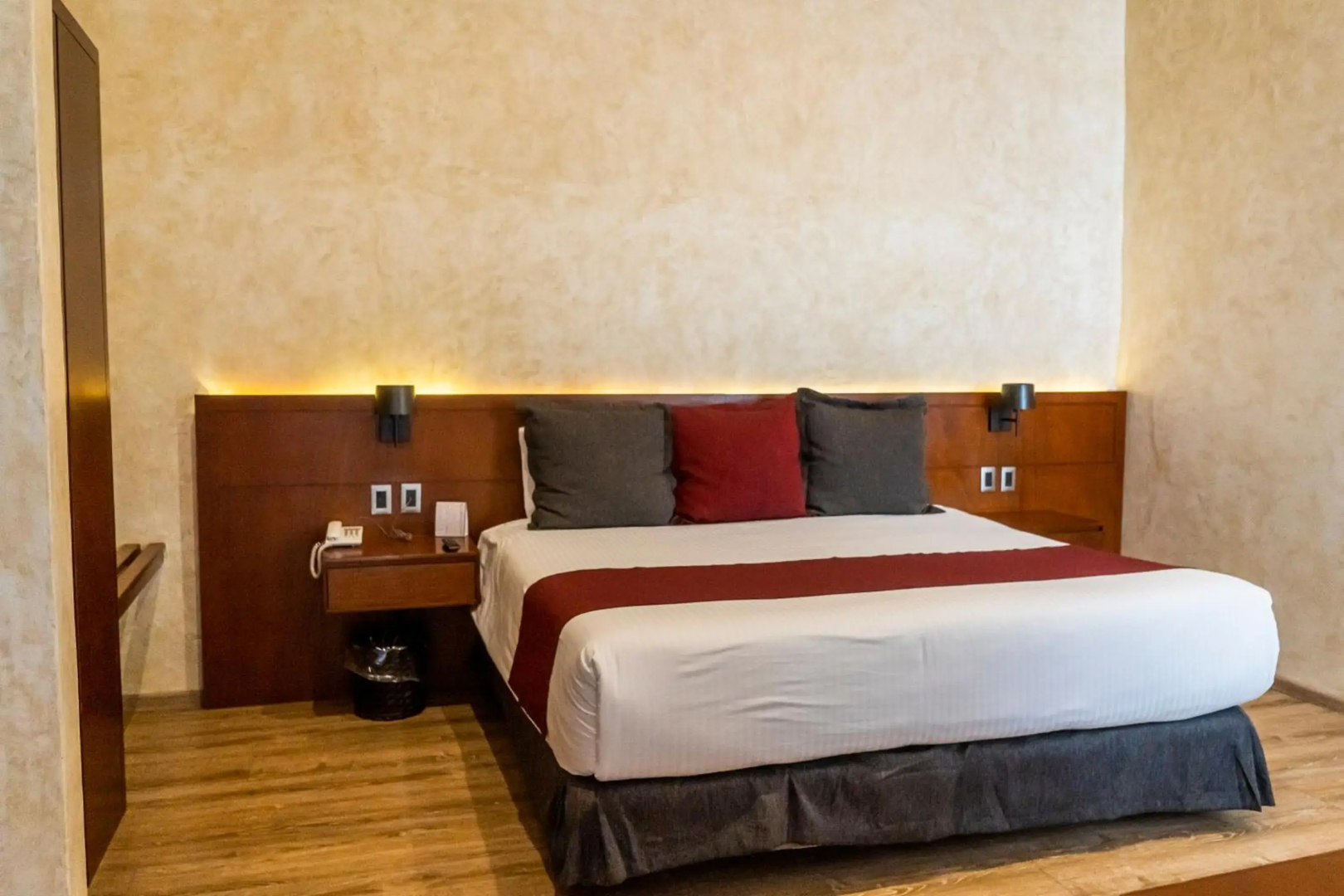 Photo - Hotel Madero