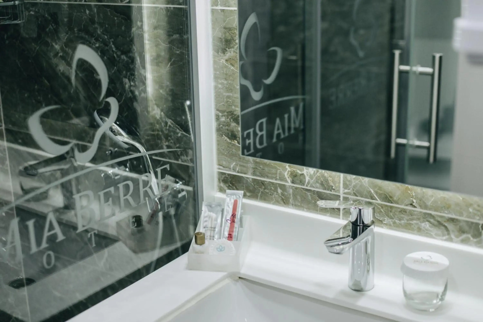 Photo - Mia Berre Hotels