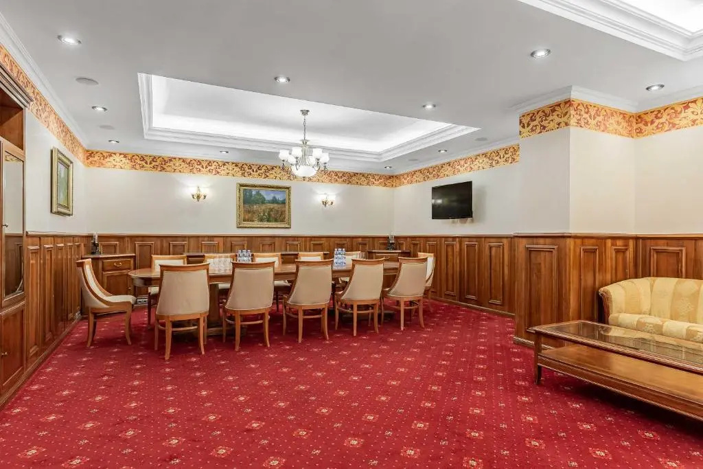 Foto - Natsionalny Hotel